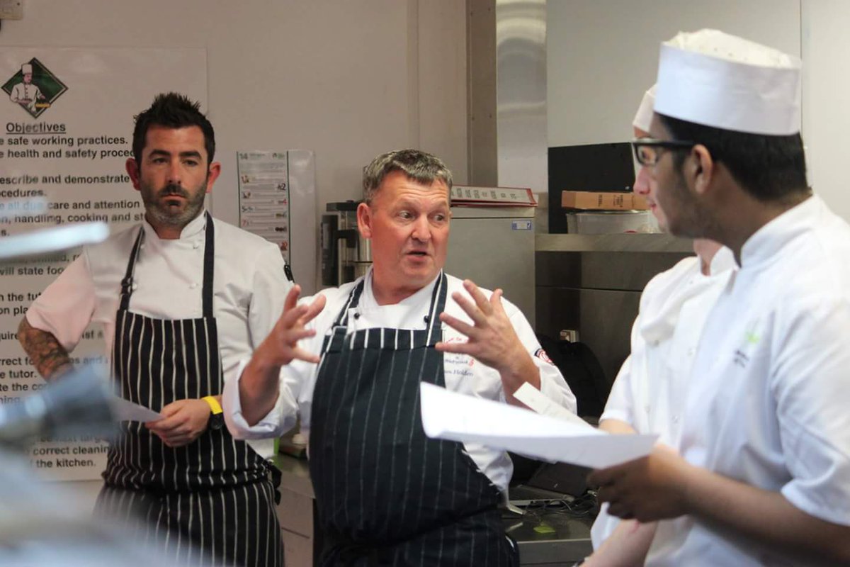 ColoursFineDine's tweet photo. Preparations well under way for tonight's #GuestChefDinner. Students have been briefed from @M1K3YBEE  with a run-through of tonight's menu. https://t.co/8Cz38ekb9u