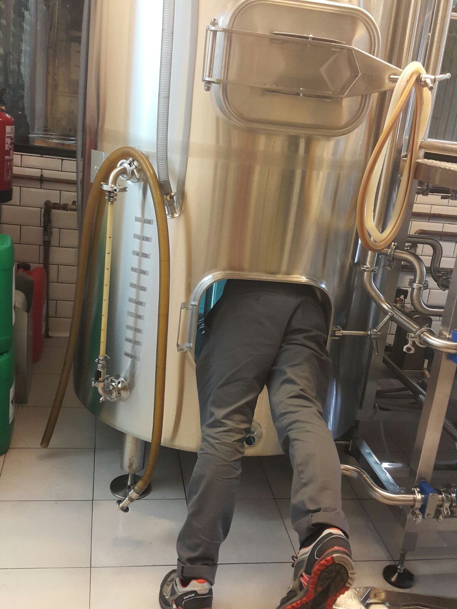 BlackLabBCN's tweet photo. A day in @BlackLabBCN 
Jing: what is happening there? 
Matt: I think the brewhouse has eaten someone https://t.co/gwFihXGIyx