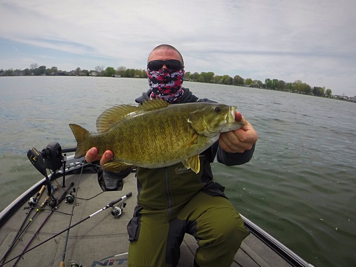 lscauthority's tweet photo. Fat slammer caught by @Fishin_Central  #lakestclair #lscauthority #fishing #lakelife https://t.co/NlsFfS3TUB