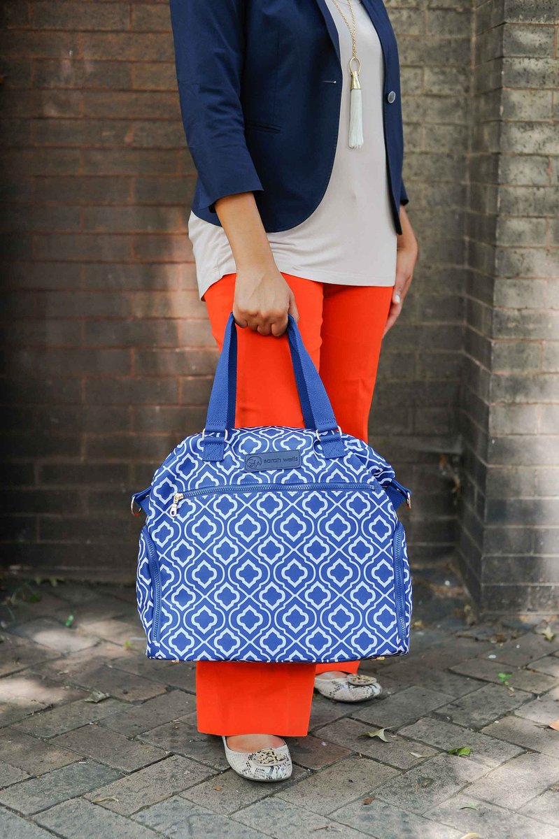 AeroBreastpumps's tweet photo. The "Lizzy" is the ideal #breastpumpbag for your summer travels! Perfect for toting your #breastpump & summer accessories! ๐๐ผ๐ #sarahwells https://t.co/qaDFeQNaBw
