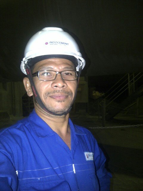 itosunarto's tweet photo. Tugas malem mas bro.... https://t.co/SNJyAcDjmQ