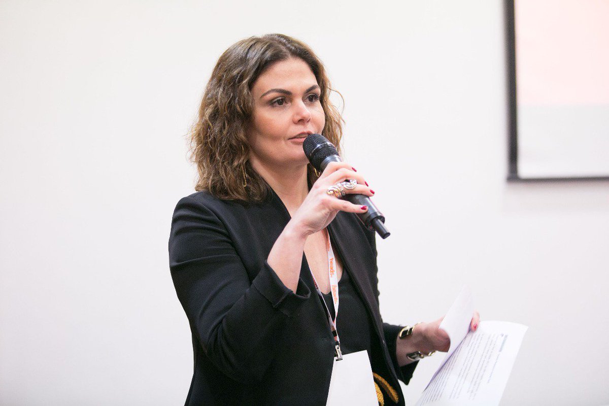 abatransformar's tweet image. @Suzana_ Pamplona (ABA e J&amp;amp;J) no encerramento da edição 2017 do #ABAInsights.