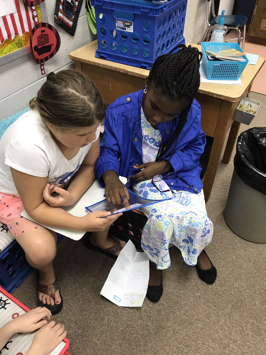 morgan_laroque's tweet photo. They have turned into quite the little leaders! #whenthestudentsbecometheteachers #striveforfive #EOGstrong #bringiton #weareready @FCSBES https://t.co/60ikjSacXs