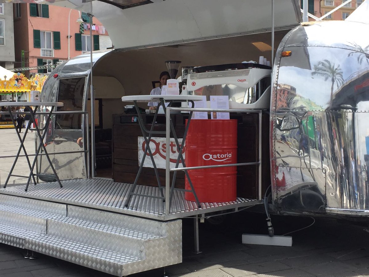 Astoria is ready to kick off #SlowFish 2017 with a shiny #Plus4You  espresso machine waiting for you inside a marvellous #Airstream trailer!