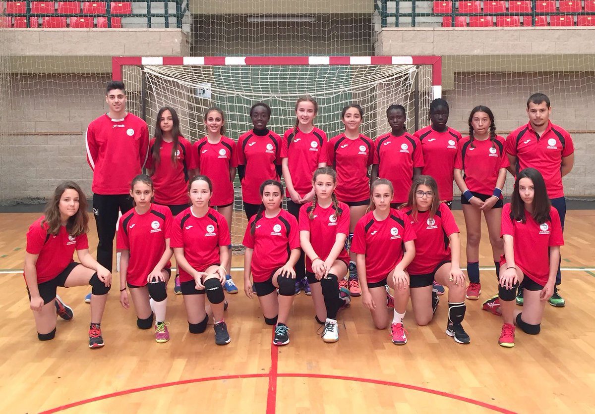 BM_Roquetas's tweet photo. Las alevines arrancan esta tarde el #CADEBA2017 ante #BMZalamea a las 18:45h. 👉 https://t.co/YZmMnczLHH En directo📺 https://t.co/s16FMoxy1F https://t.co/JOzngClB4N