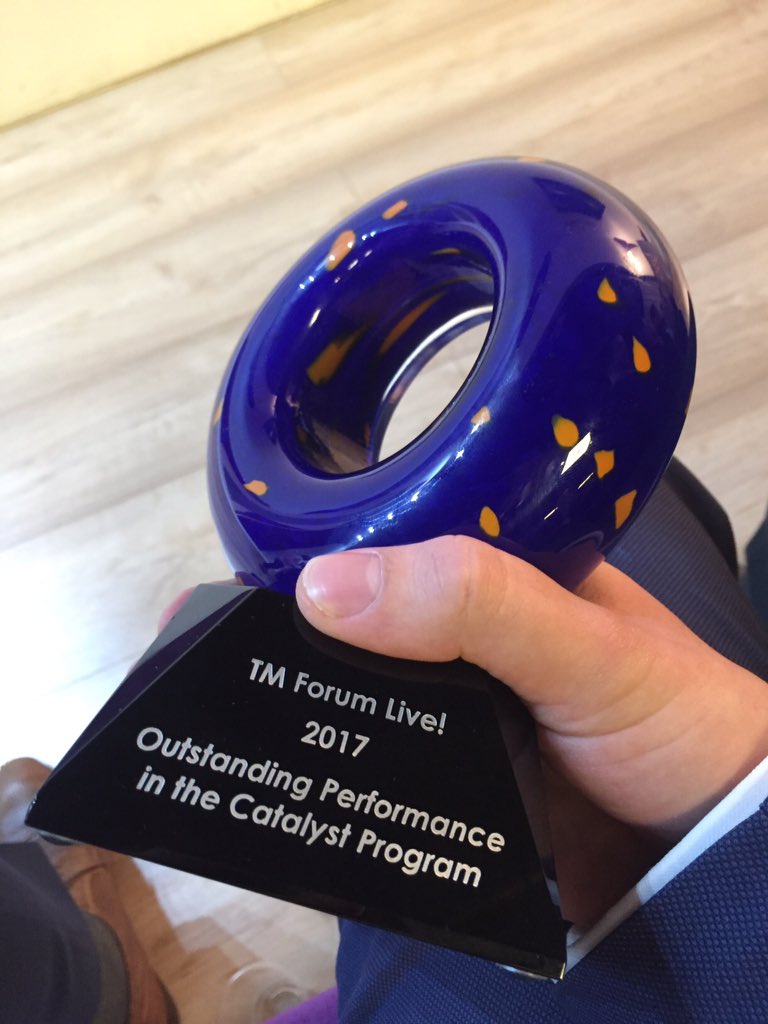 GeoffSnelson1's tweet photo. Nice win in Nice! @BTGroup collaboration with @MKSmartProject @mkcouncil win for MK data hub project at #TMForumLive https://t.co/lS9G9NW1d9