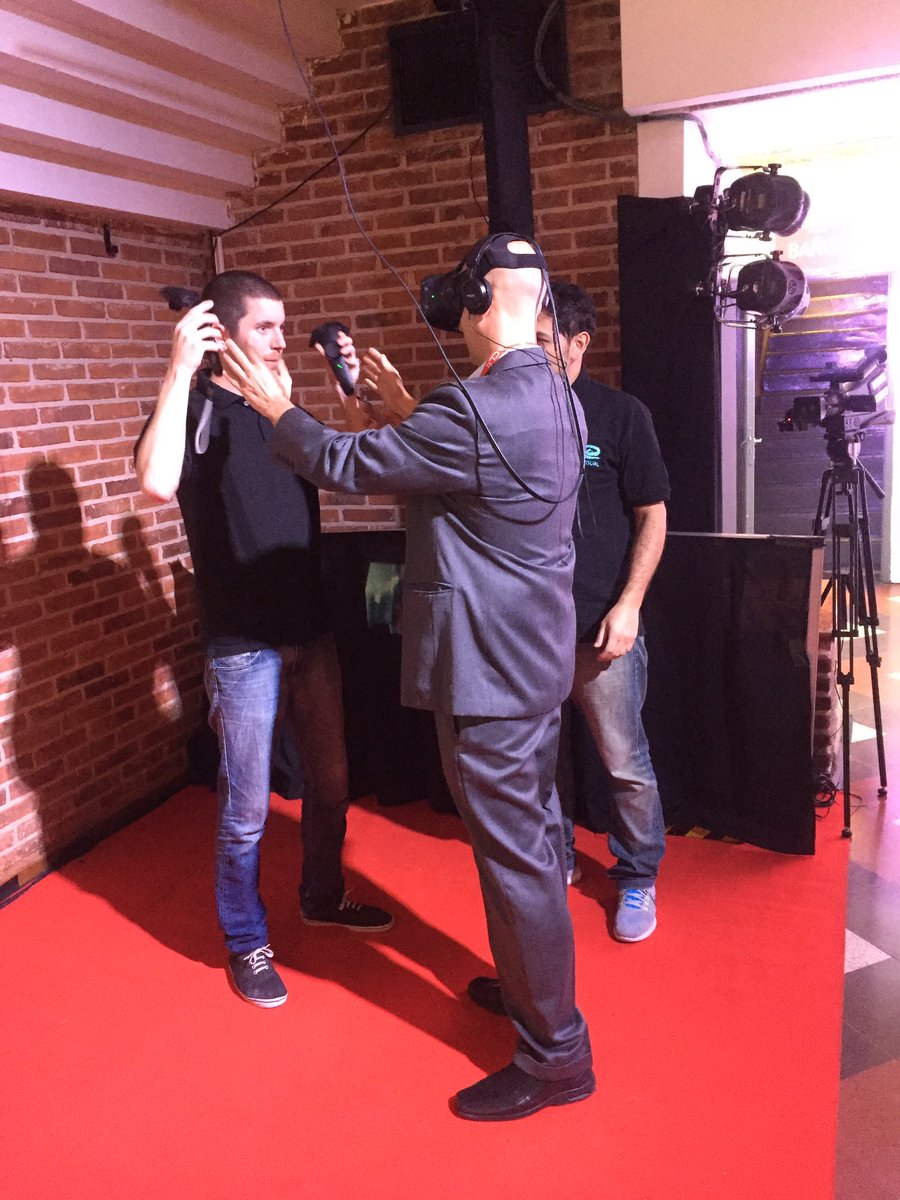 Preteco's tweet photo. Ya pasaste por el Stand de @Preteco @GrupoMOST @vault_ar #Xibility #ElevenIT a probar nuestro juego de VR? #BigDataAppliance https://t.co/x9KocxlDpJ