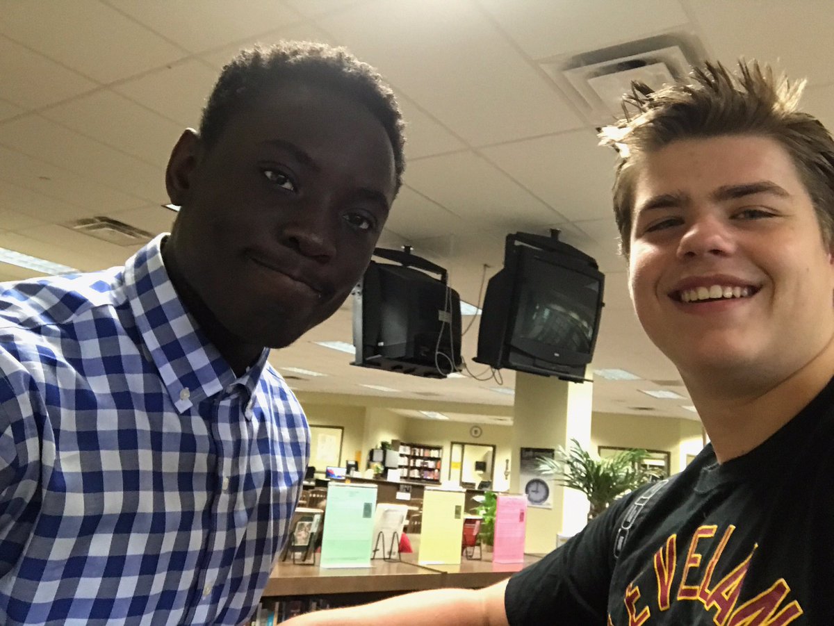 R_4_Pres's tweet photo. Game recognizes game @2k17Tony4prez #AchieveGreatness https://t.co/ENu81p8Z2p