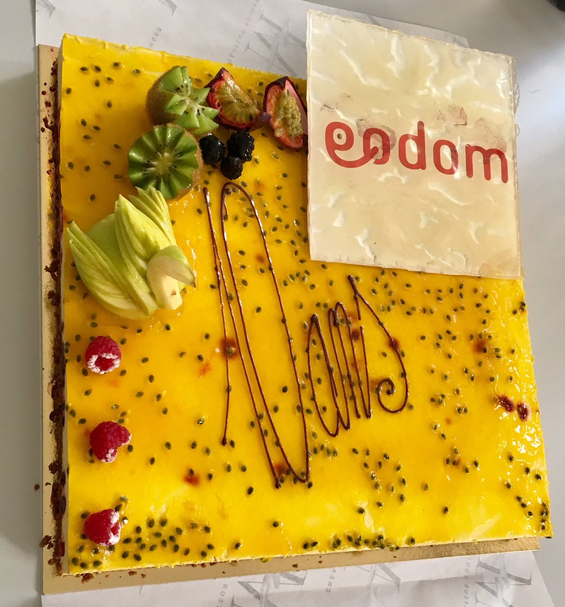 Homeshoring's tweet photo. 10 ans Jour pour Jour 🎂
Merci à nos Clients, nos Agents Ambassadeurs et à toute l'équipe d'Eodom ! #Eodom #FêteSes10Ans #HappyBirthday https://t.co/pjrdju40El