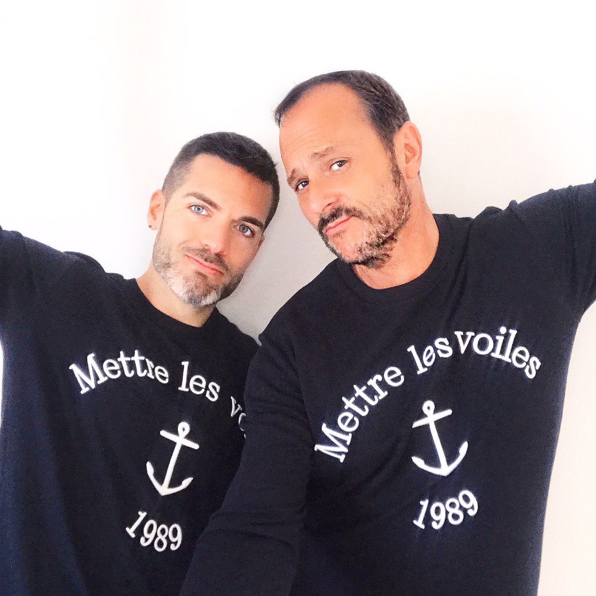 Roger_MGWSpain's tweet photo. Hoy el #cuchicú @NachoMontesTV y yo zarpamos y decimos adiós a #muchamiel. Ha sido un año maravilloso, gracias ⚓️👋🏼! https://t.co/NTpd2nZxHg https://t.co/FXHwlOmzrm