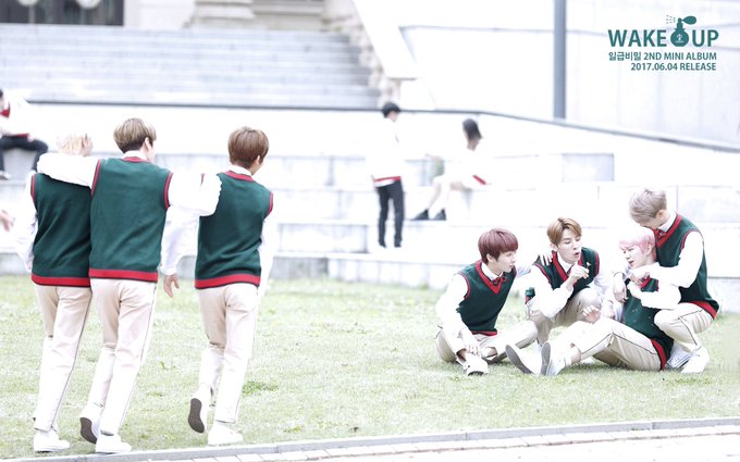 View image on Twitter