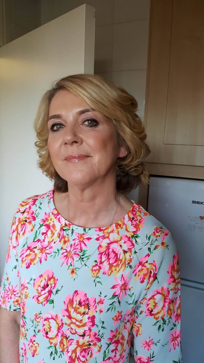 MWMgment's tweet image. New recruit Leigh working her magic on regular client Michelle who was as delighted as ever !