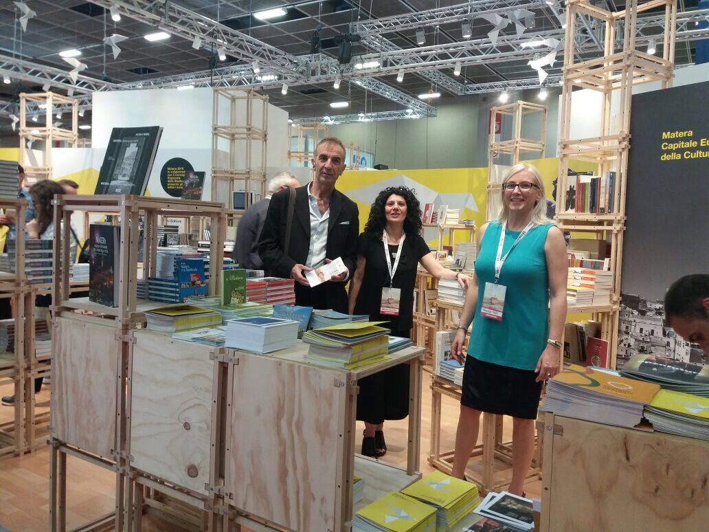 Il #CRBas ospita gli editori lucani al #SalTo30 <a href="/SalonedelLibro/">Salone Libro Torino</a> #matera2019 @frmollica