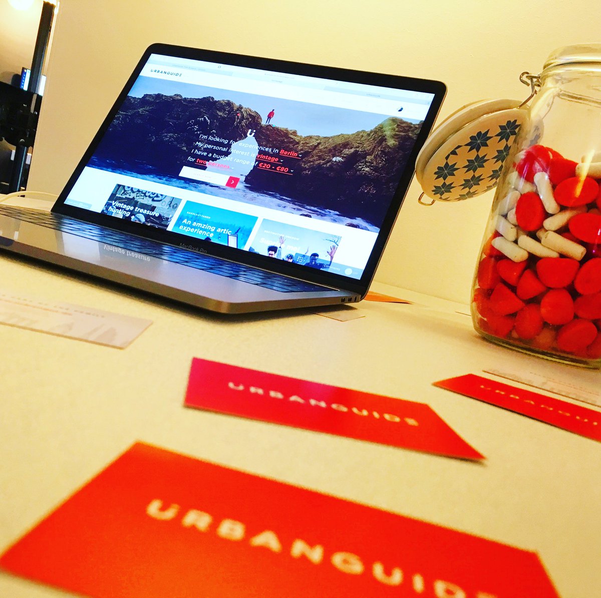 Free candy at the #UrbanGuide stand in area 1!! Come visit us at #tnw17 <a href="/Boris/">Boris Veldhuijzen van Zanten</a> <a href="/TheNextWeb/">TNW</a>