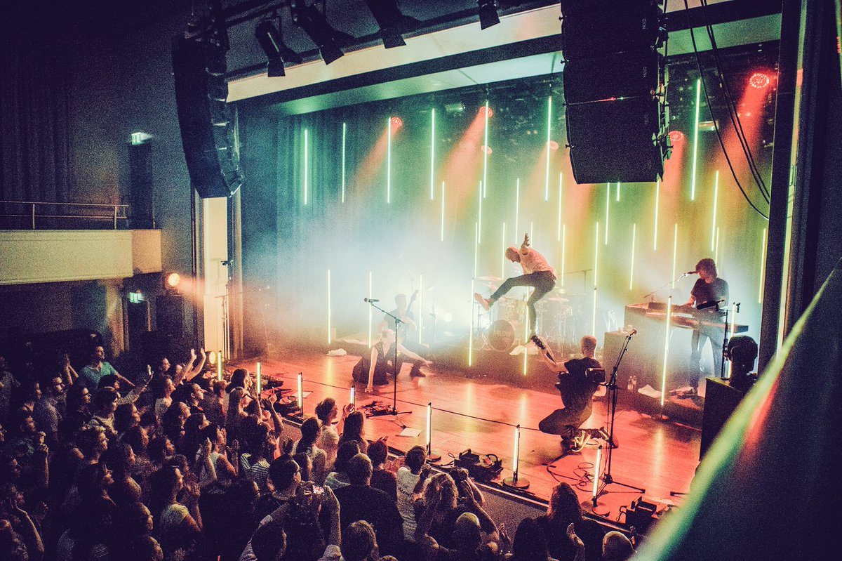 milow's tweet photo. Last night in Herisau 🇨🇭 was concert 20 of 22! A really fun one!! #modernheart #summerdays https://t.co/k3KXjxMRjL