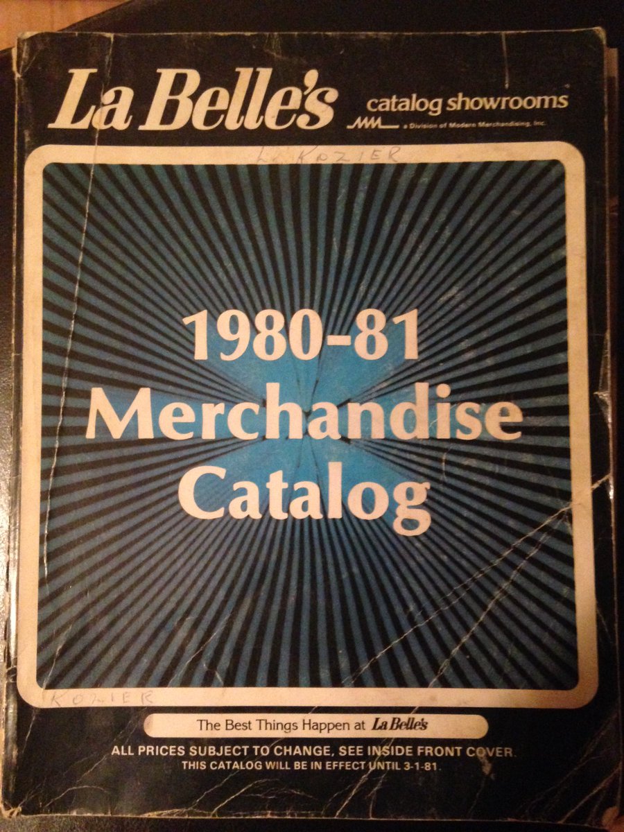 magictoasterfi1's tweet photo. I loved going to this store in the states when I was a kid! #ThrowbackThursdays #Retro #80s #oldschool #vintage #electronics #labelles https://t.co/nAYbKh6Uqb