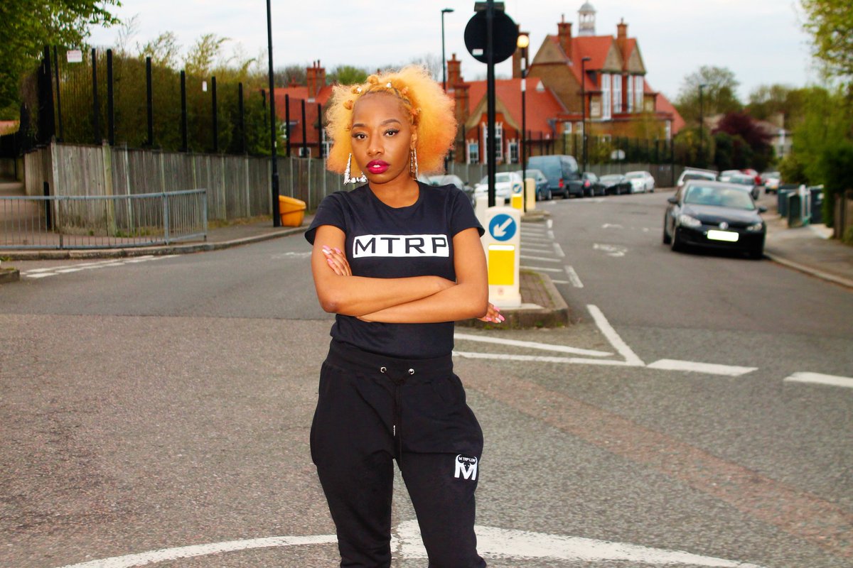 TreeShepherdUK's tweet photo. LOVING the @mtwearldn collection! Can't wait to see this bespoke #sportswear @LYLMBrixton Big up Curtis! #startoutstartup @WalcotLambeth https://t.co/NGLPuzuouo