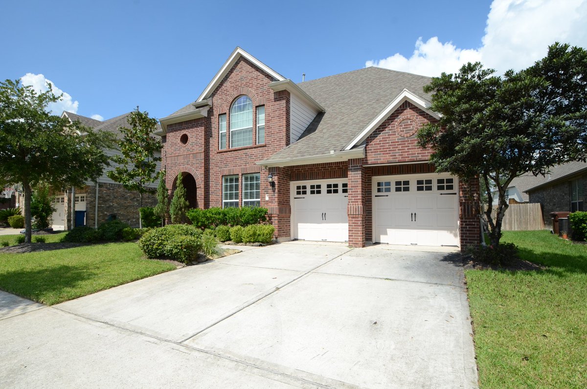 SingleStepRE's tweet image. HUGE $62K PRICE REDUCTION! $280K. 4 Bed, 3.5 Bath, 3,331 Sq Ft, Excellent Condition! BEST VALUE! 13719LakeLivingstonDr.com CALL 281-797-7248