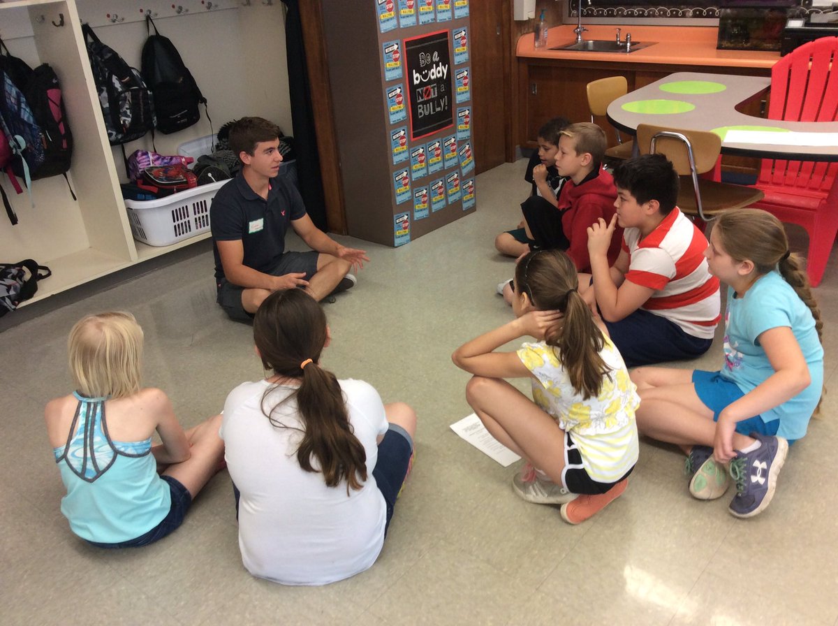 SASD_WestBroad's tweet photo. SAHS students speak to WBS 5th Graders about choosing a path and a plan. @path360 @SASD_SAHS https://t.co/DlD6NDaksD