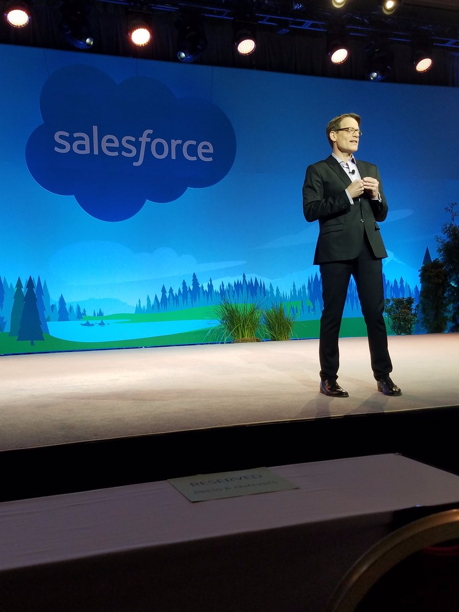 Salesforce DMP tweet media
