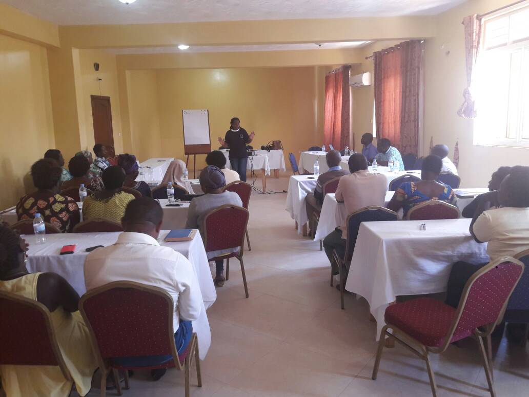 Imbuto's tweet photo. Pilot phase of First Time Young Mothers project was conducted today in Byahi Sector @RubavuDistrict. #FTYM @UNFPARwanda @RBCRwanda https://t.co/FhaWZ1G7EQ