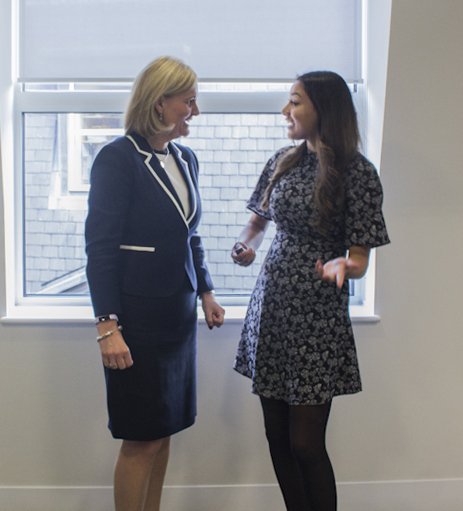 discoverAXA's tweet photo. Chelsie shares her experiences of our commitment to #WomenatAXA in her latest #blog 👭 #AXAadventure: https://t.co/yzBy3YU6x2 https://t.co/8pWlYpmBmg
