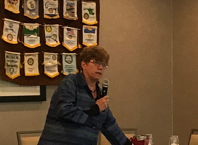 Wakefield_RI's tweet photo. Southern RI Volunteers, Deborah Tanner, presents org's programs for helping aging and disabled adults. Volunteer! https://t.co/0ARXCmhG1r