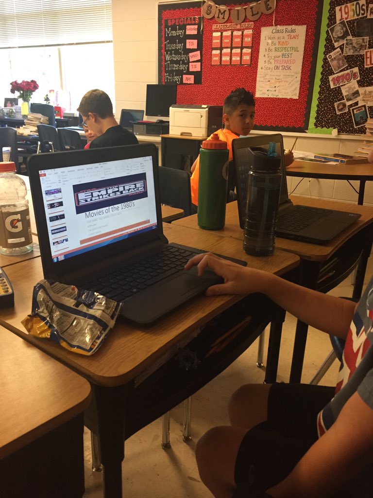 AllisonGurski's tweet image. My last #classoftheweek is working hard!Decades research &amp;amp; a surprise 4 the last day of school. #keepthemlearning @amyloo27 @PickettsMillES