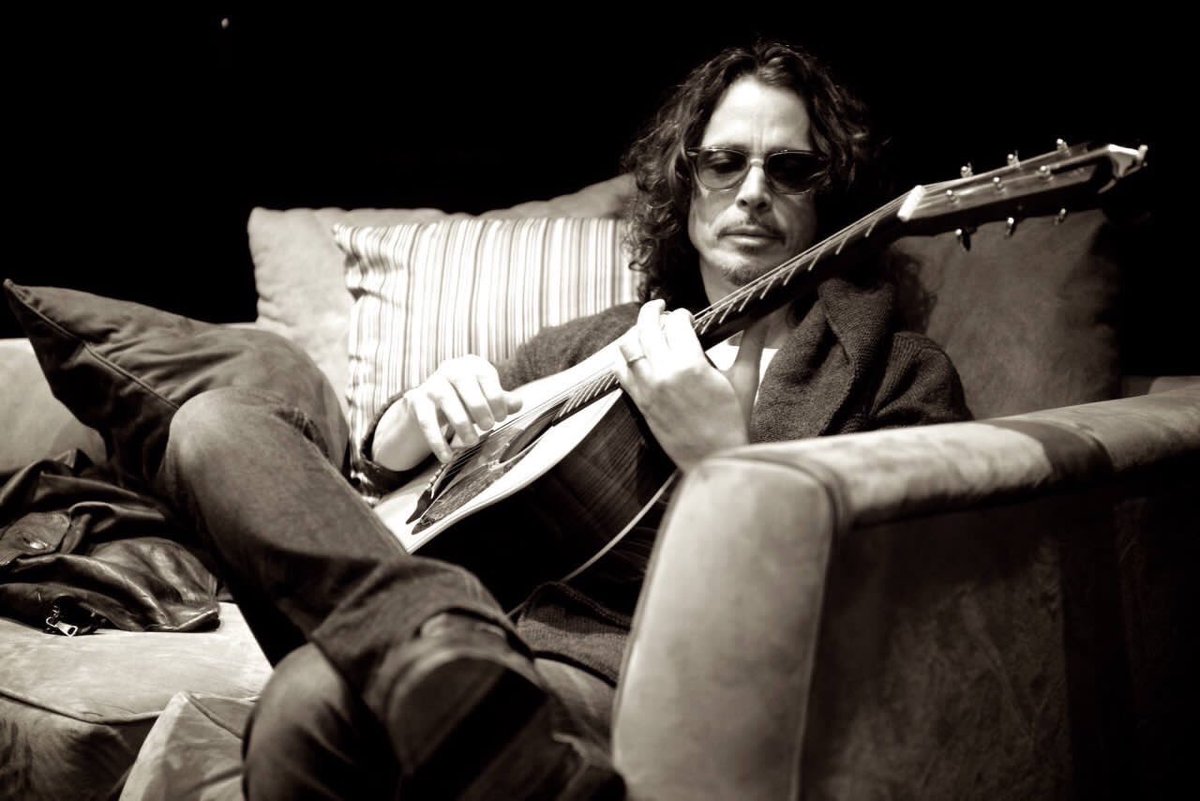 SphereSoundsCR's tweet photo. Está mañana partió un grande! de las voces más icónicas! 🎵🎧🎤 R.I.P @chriscornell 😔 vocalista de Soundgarden y Audioslave https://t.co/Up8U2TAfLA