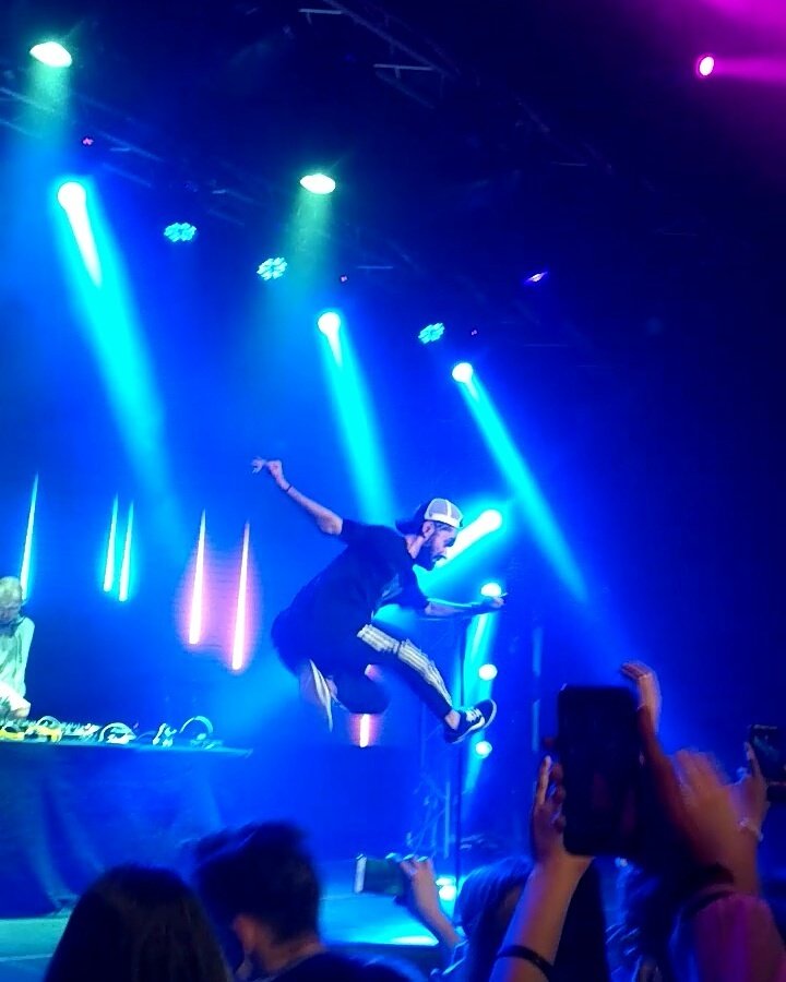 Lena_Lameko's tweet photo. @mmott23 #мот #primehall https://t.co/K2sxWQ5nKG