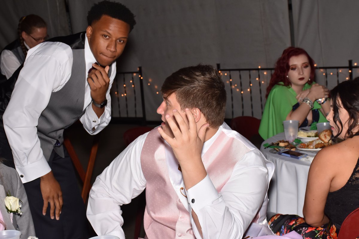 Flexing for yearbook 24-7 365 a year. 
#flex #yearbook #buyone