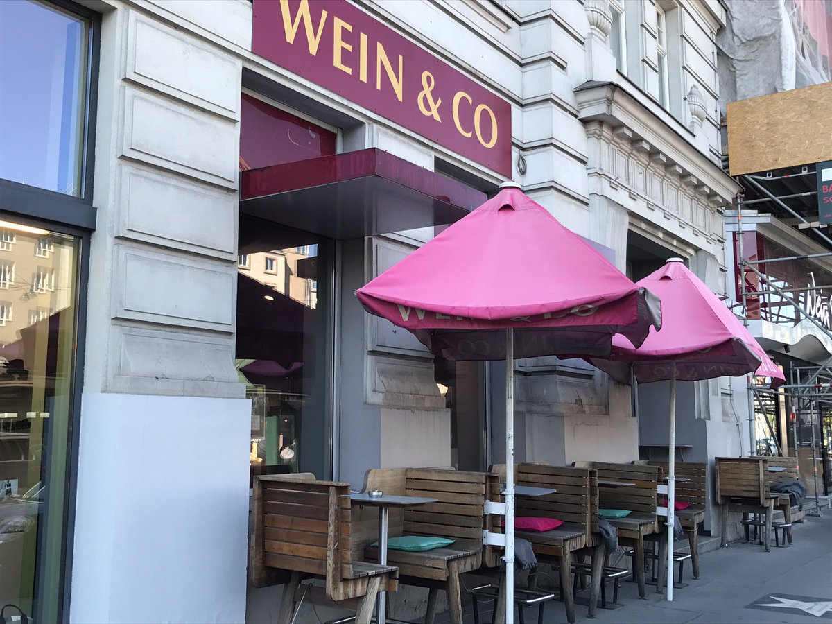 ludelag's tweet photo. #marathon in #Wien #Viena #75viñaArdanza @LaRiojaAltaSA fourth stop done!!! @WeinundCo #nashmarkt https://t.co/wUTxlwieTq