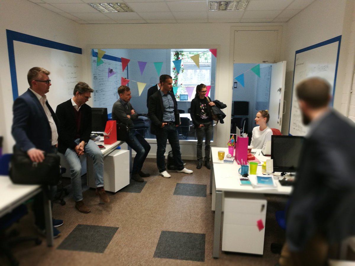 Einige Eindrücke des Vormittags beim #MSMeetup17. Startup-Pitches im <a href="/TheDigitalHub/">The Digital Hub</a> und <a href="/GECinD8/">The GEC</a>. #TeamMindshare #MindshareDE