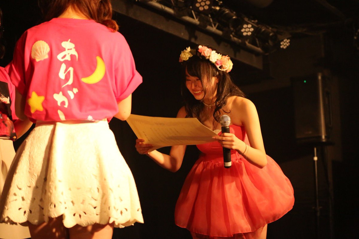 osu_ayaka's tweet photo. きょうは卒業LIVE。ありがとうございました。💓
平日の中たくさんの方が時間をつくってくださって、本当にうれしかったです。
たくさんの人に支えてもらって1384日間OS☆Uのメンバーとして活動できたこと、本当にしあわせでした。
みんなに出会えてよかったです。
本当にありがとう。 https://t.co/i9ayZUwMCn