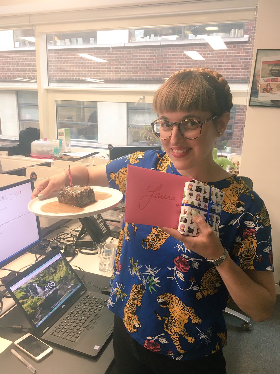 thingsunltd's tweet image. Happy birthday to our lovely @Laura__Hernando! 🌵🎈🎂