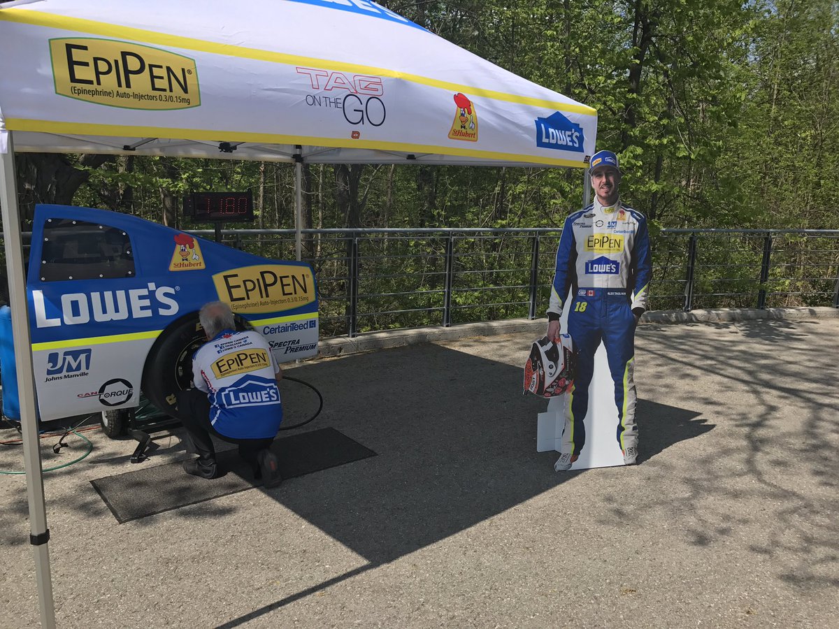 Marcel <a href="/TagAutosport/">Tagliani Autosport</a> Coordinator on pit challenge at @Lowes_Canada