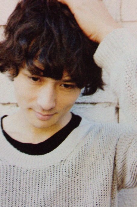 HAPPY BIRTHDAY MASANOBU ANDO!!!!
42             