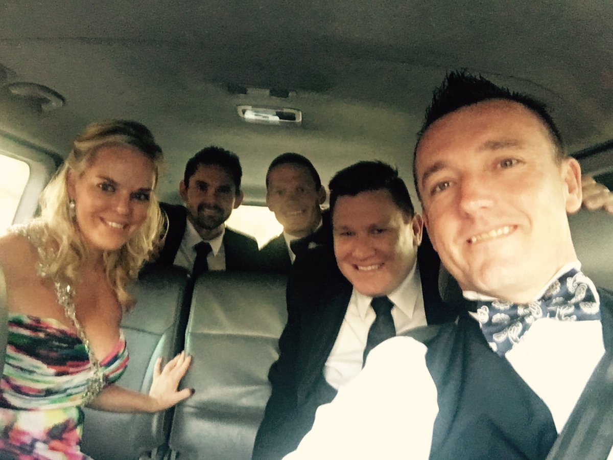 #DSIA time <a href="/SportIndustrySA/">SportIndustryGroupSA</a> with these #gangstas <a href="/CAPPER13/">Brian Capper</a> <a href="/maxcluer/">Max Cluer</a> <a href="/BarryLewin/">Barry Lewin</a> <a href="/ThomasTonder/">thomas💊📽</a> #bignight #bestofthebest #BringItOn