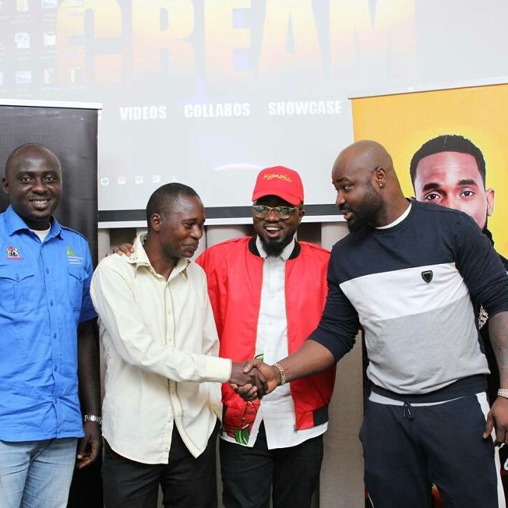creamplatform's tweet photo. Dreams come true!
This man Mr Fatoye Adeyemi, saw the ad, Picked his phone and dialed.
#VisibleHope
#creamplatform https://t.co/W4uvMYkrTy