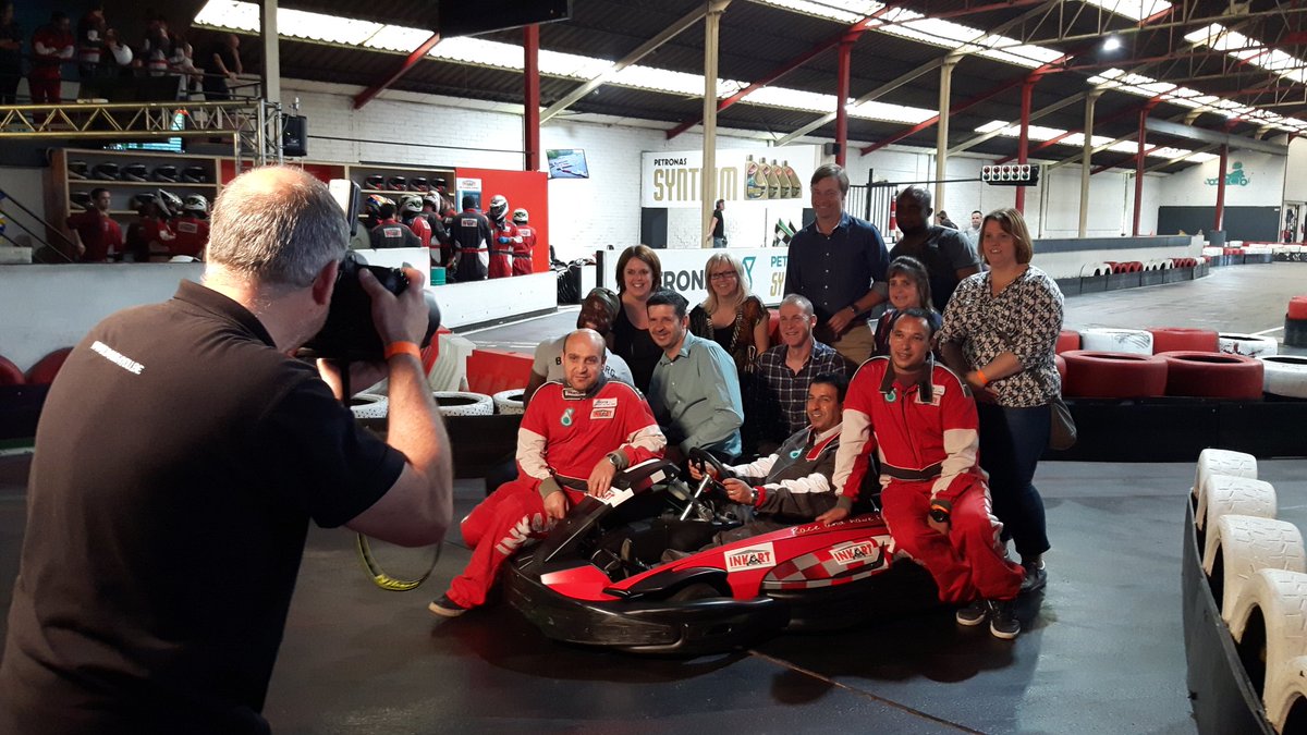 AlexxLamers's tweet photo. Say CHEESE! Picture time @InkartPuurs #VokaKartingCup #Voka @VokaKvKMechelen https://t.co/6uXCltZjE1