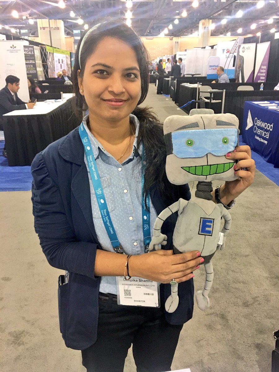EquipNet's tweet photo. Thanks for coming by @ayushakti_ind! Stop by Booth 962 to take a picture with EquipBot at #informEx #cphinorthamerica https://t.co/6ZT7Uo7gvu