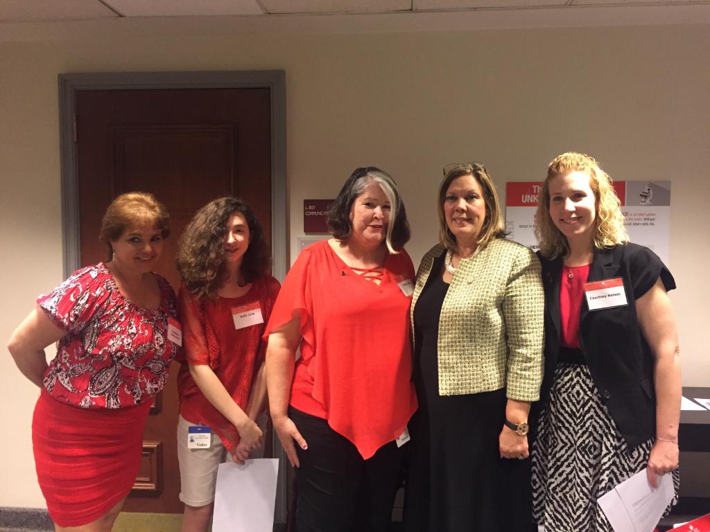Thank you Senator Cruz-Perez for stopping by to learn about S1936/A3423 for improved stroke care @NJ5thleg #strokecarewontwaitnj