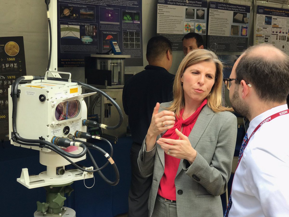 USNRL's tweet photo. @USNRL is at @ThePentagon participating in @DeptofDefense Lab Day!
#USNRL #DOD #navyscience https://t.co/SnUuzdrdFz