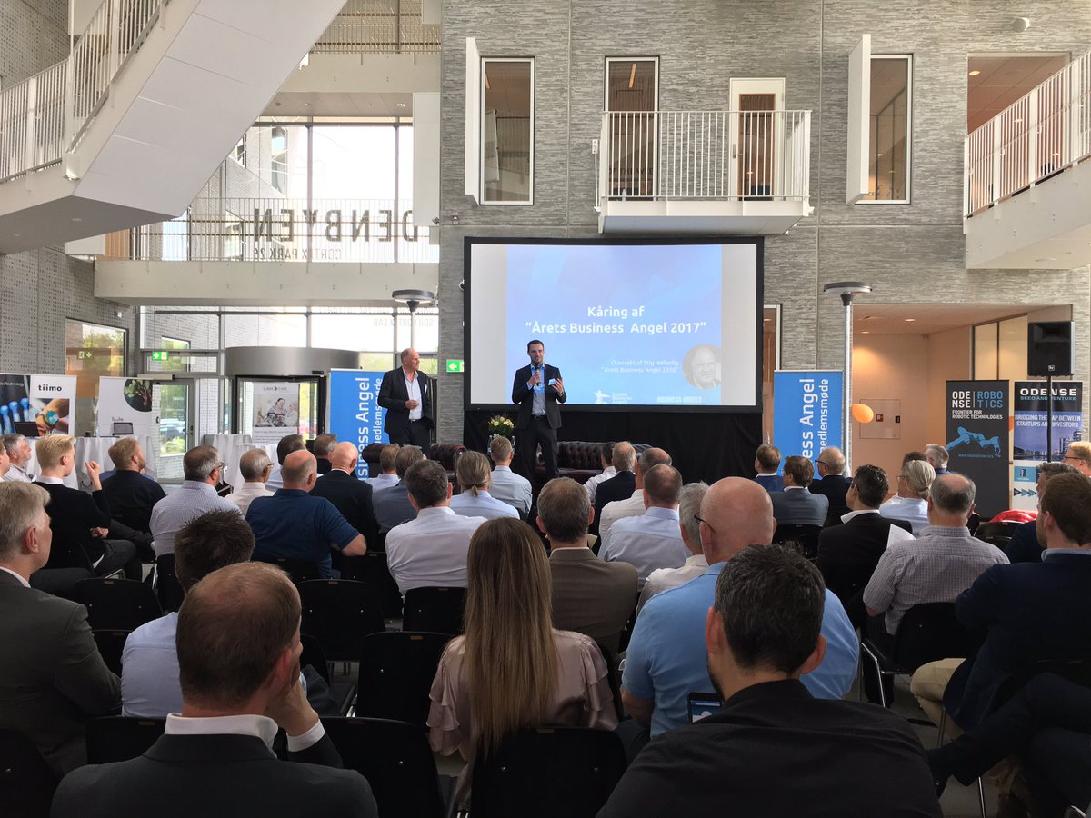 NordicBAN's tweet photo. The Danish Business Angel of the Year 2017 - Jesper Vesten Drescher @JesperDresher - DK angel summit. @DanBAN_org #NordicMade #cphftw https://t.co/reL01rmgmJ