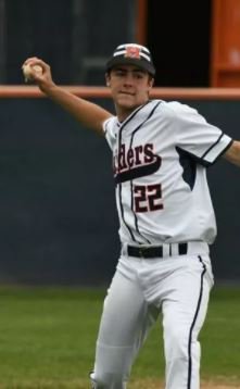 Harrisonbsball's tweet photo. Come on out 2 this evening's SR night &amp; see @driffedits play in 1 of his final H gms

Derek's 2017 #'s:

.286 BA
9 R
&amp; 1 massive bomb! https://t.co/Wlc1RIxZoq