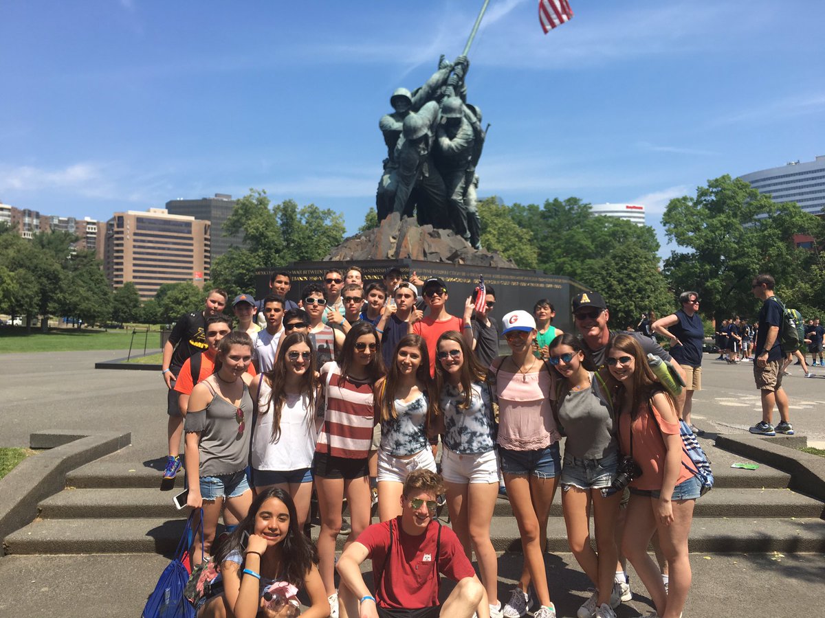 DowlingAMSB's tweet photo. Iwo Jima Memorial! @AmityMSBethany @AmityNorton #AR5 #amsbdc2017 https://t.co/ObsTGxsfl7