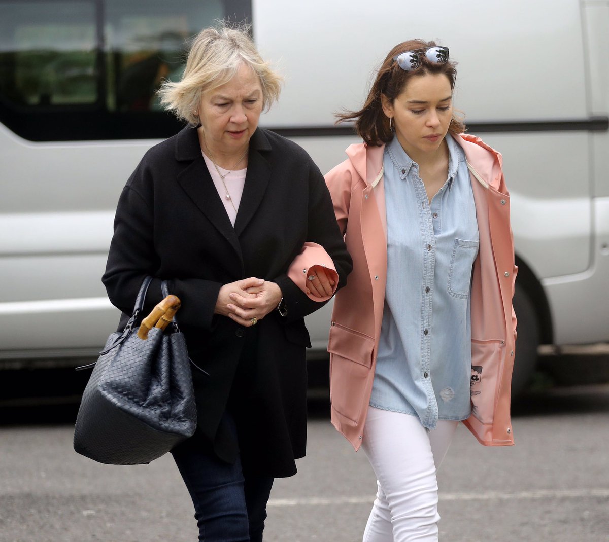 Emilia Clarke Net Worth, Lifestyle, Biography, Wiki, Boyfriend, Family And More Emilia Clarke Net Worth, Lifestyle, Biography, Wiki, Boyfriend, Family And More
