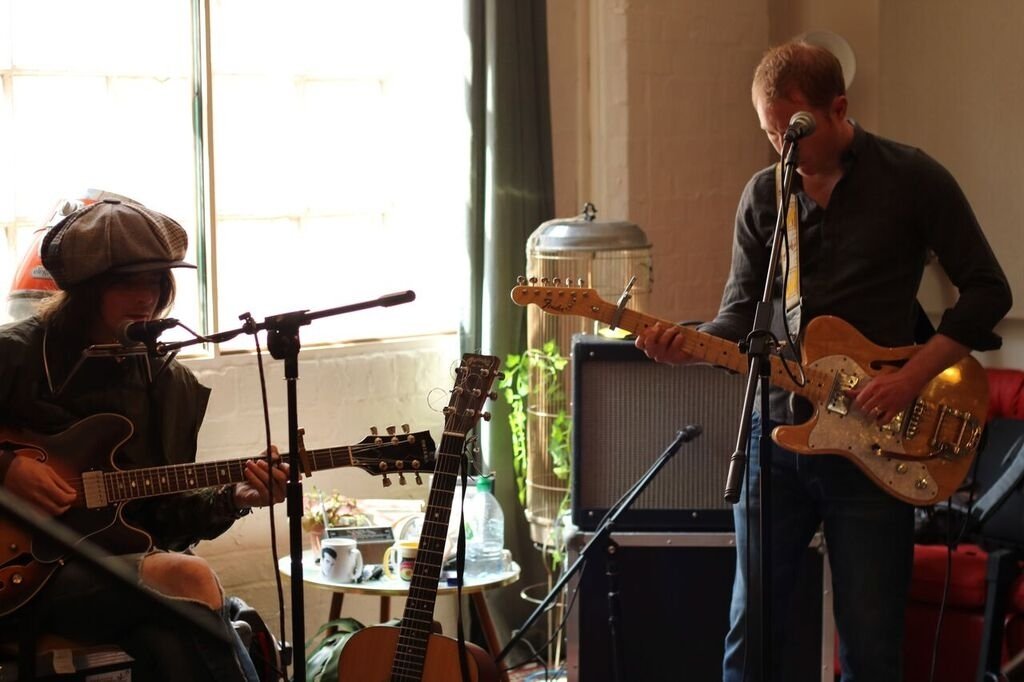 The Jar Family tweet media