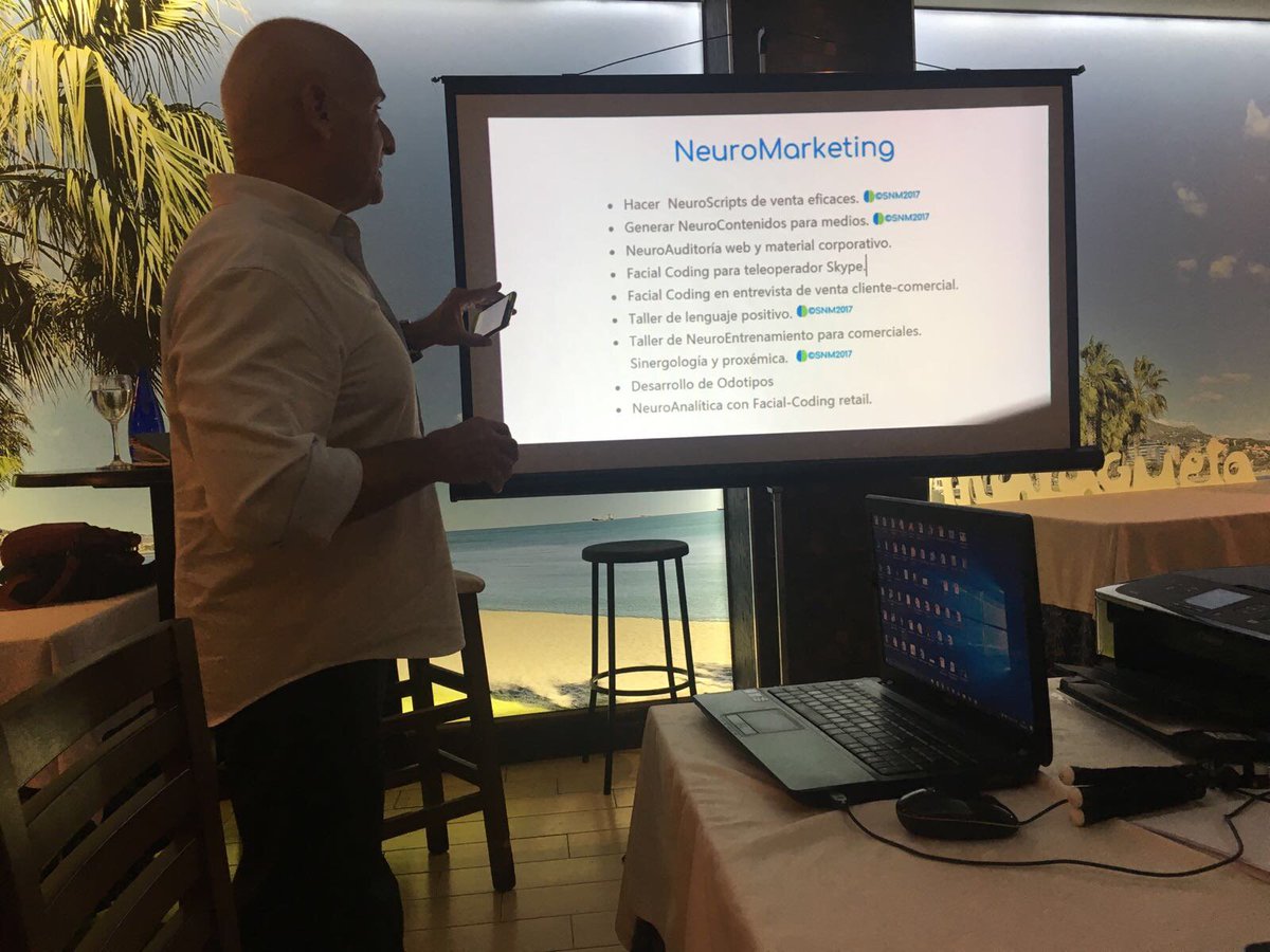 el_cuartel's tweet photo. Aprendiendo de #neuromarketing con el método #SocialNeuroSelling con @juanantnarvaez https://t.co/Q0HuRdCDFL