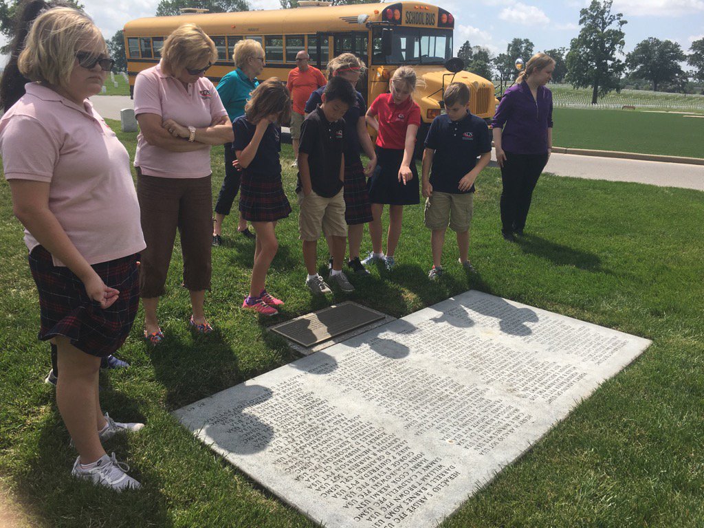 5th grade civil war field trip at JB National Cemetery <a href="/CCLSChargers/">CCLS - St. Louis</a>